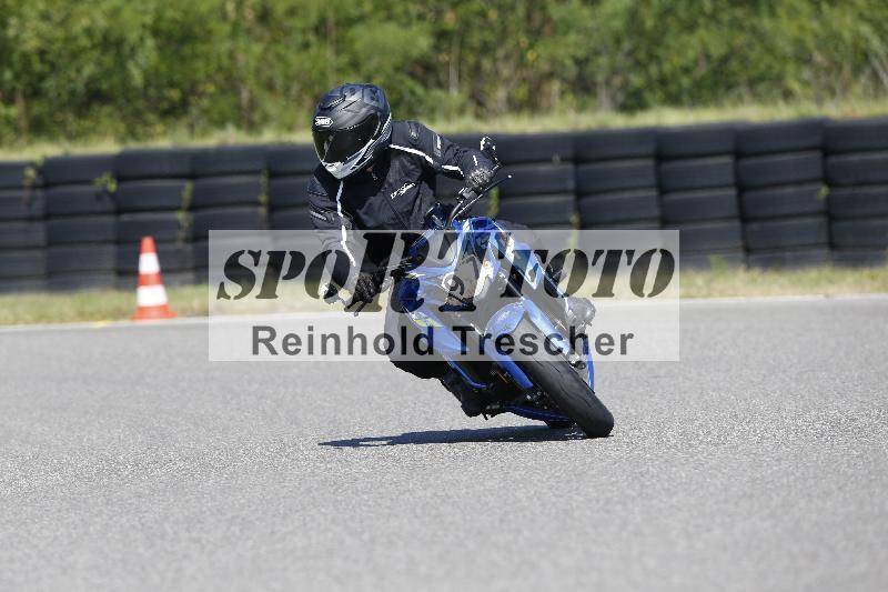 /48 25.08.2025 Cornu Master School ADR/gruen-vert/97